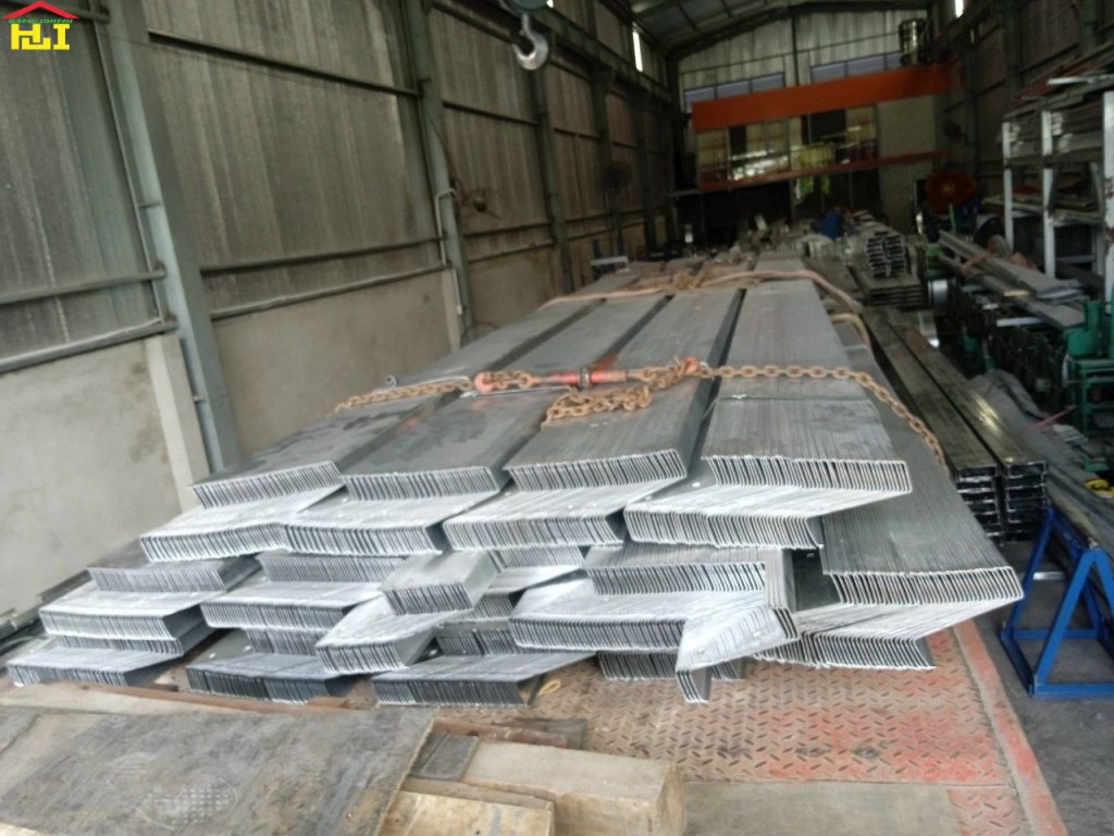 ✔️ Tôn Thép Trí Việt